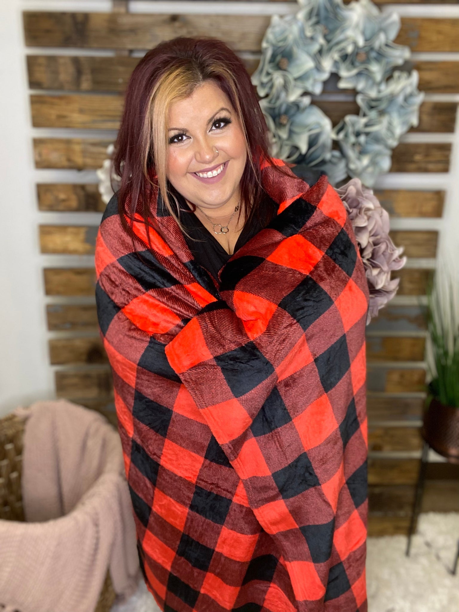 S-Buffalo Plaid Blanket In Red & Black